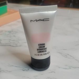 Mac Strobe Cream PinkLite